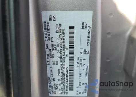 2017 Ford Escape Titanium z USA, uszkodzony, nr VIN 1FMCU9J98HUA58277